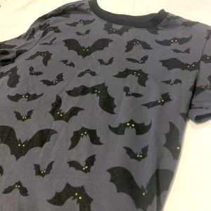 Cat and Jack Black Bat Graphic detail T-Shirt 8/10 Y - Halloween Short Sleeve